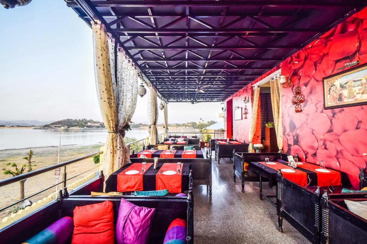 Fabhotel Everest International Udaipur Exterior foto