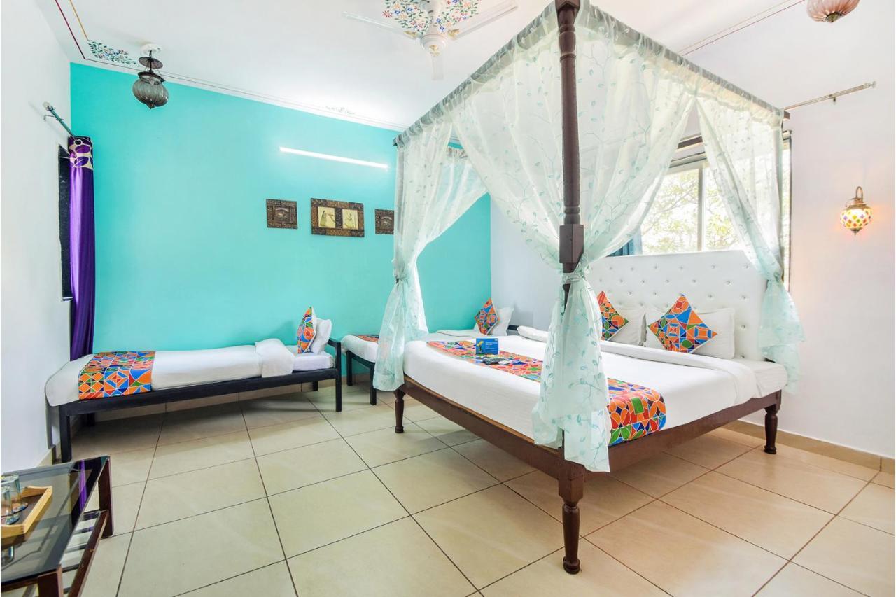 Fabhotel Everest International Udaipur Exterior foto